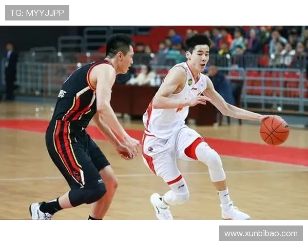 郭昊文：从青涩少年到篮球场上的璀璨明星之路与成长故事